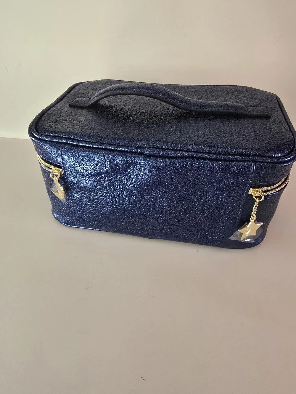 Estee Lauder Re-Nutriv Ultimate Diamond Skincare Set With Pouch - Picture 4 of 9